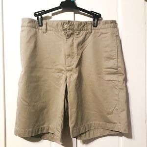 Vineyard Vines Cargo shorts